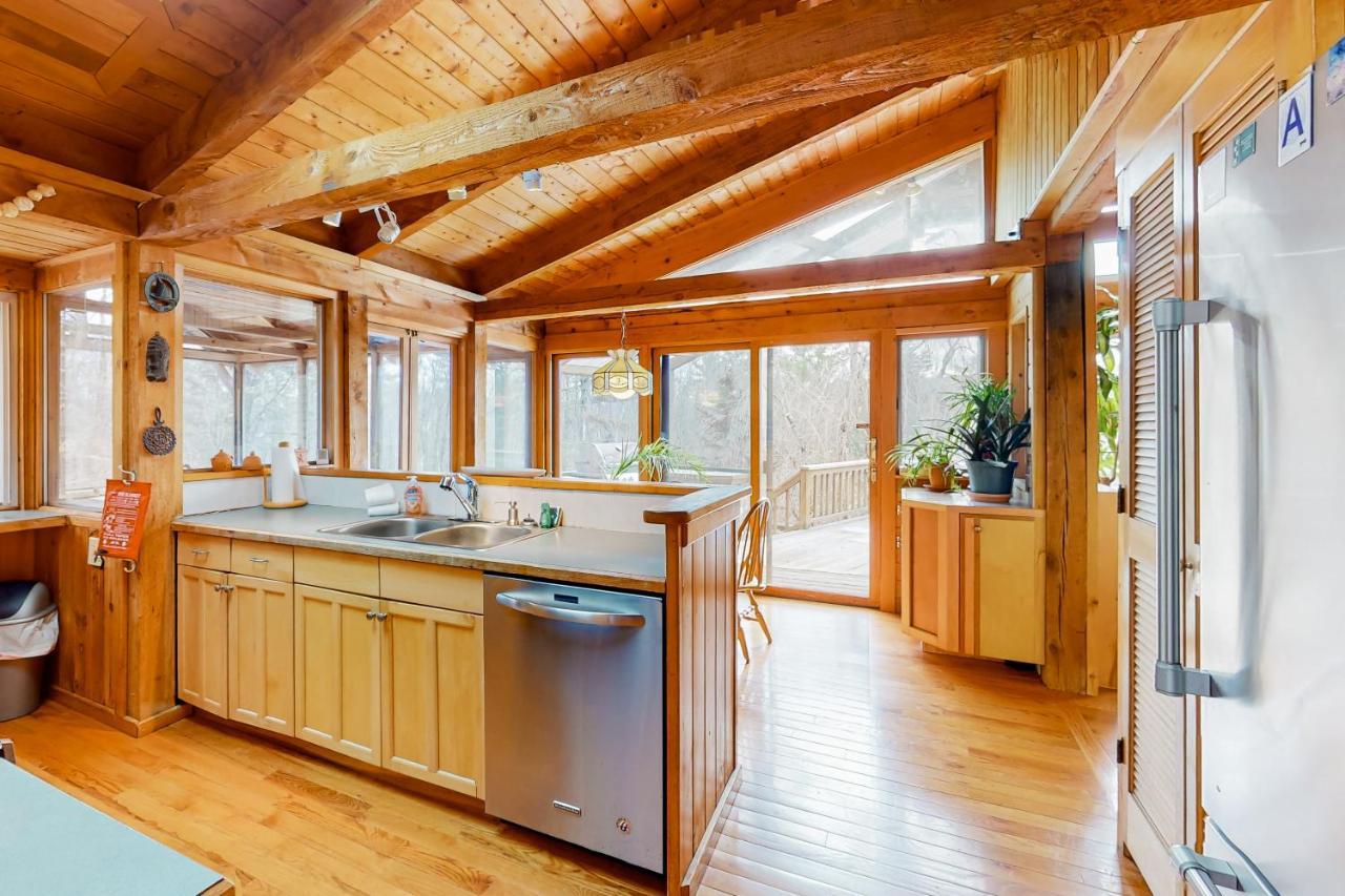 Вилла Newfane Hill Retreat Экстерьер фото
