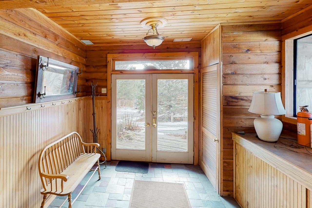 Вилла Newfane Hill Retreat Экстерьер фото